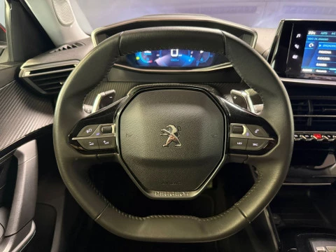 Peugeot 2008 Allure Pack BlueHDI 130 S&S EAT8