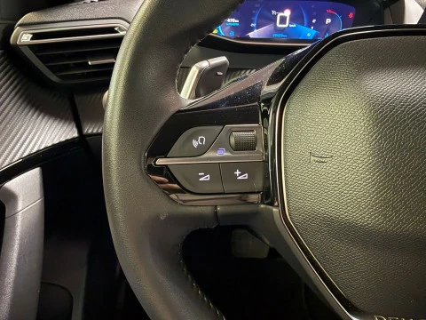 Peugeot 2008 Allure Pack BlueHDI 130 S&S EAT8