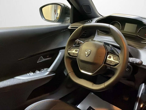Peugeot 2008 Style Gasolina 100 S&S 6 Vel. MAN