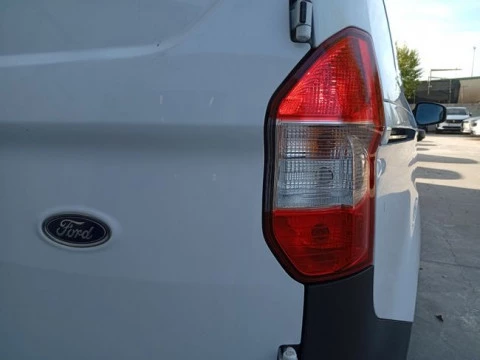 Ford Transit Courier Van 1.5 TDCi 56kW Trend 4 Puertas