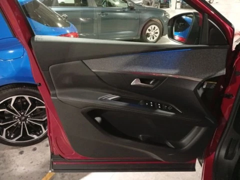 Peugeot 3008 1.5 BlueHDi 96kW (130CV) S&S Allure