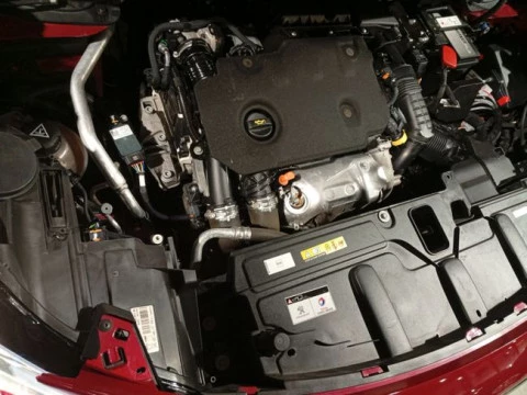 Peugeot 3008 1.5 BlueHDi 96kW (130CV) S&S Allure