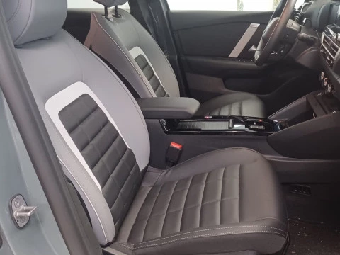 Citroën C4 Hybrid 145 ë-DCS6 Max