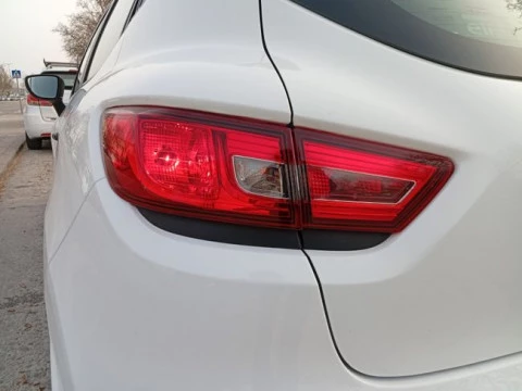 Renault Clio Business TCe 66kW (90CV) GLP -18