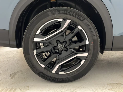 Peugeot 5008 Nuevo 5008 Allure Plug-in HYBRID 195 e-DCT7  