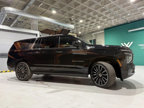 Chevrolet Suburban 6.2 V8 High Country