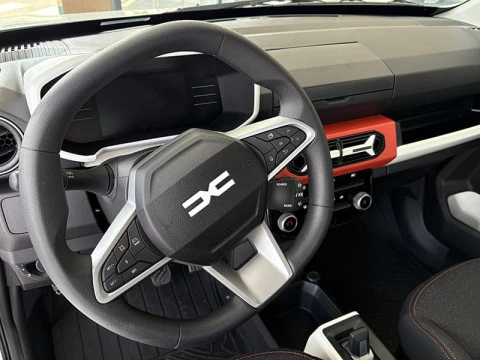 Dacia Spring Expression Electric 48kW (65CV)