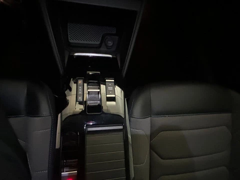 Citroën C4 BlueHDi 130 S&S EAT8 Shine