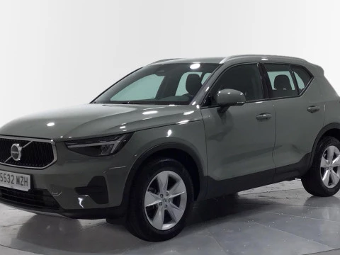 Volvo XC40 XC40 Core, B3 Mild hybrid, Gasolina