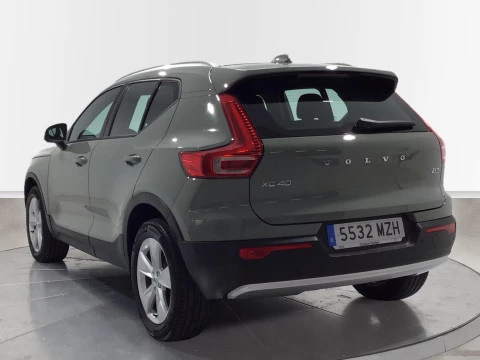 Volvo XC40 XC40 Core, B3 Mild hybrid, Gasolina