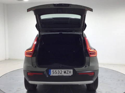 Volvo XC40 XC40 Core, B3 Mild hybrid, Gasolina