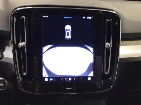 Volvo XC40 XC40 Core, B3 Mild hybrid, Gasolina