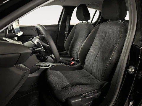 Peugeot 208 Style HYBRID 110 eDCS6