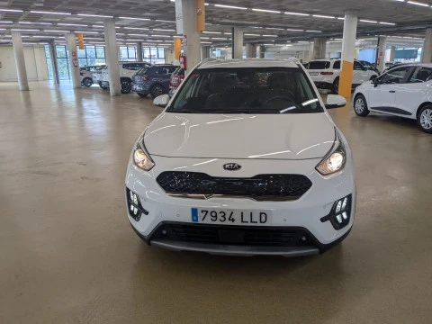 Kia Niro 1.6 GDi PHEV 104kW (141CV) Drive