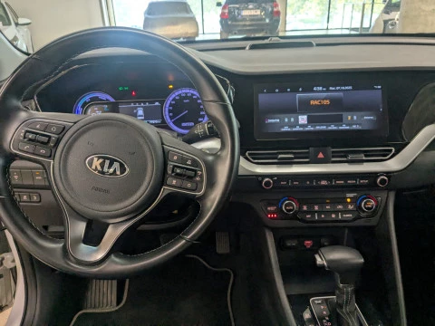 Kia Niro 1.6 GDi PHEV 104kW (141CV) Drive