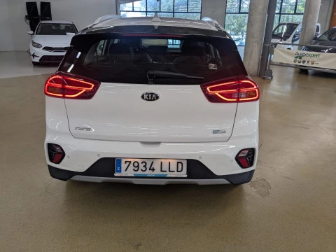 Kia Niro 1.6 GDi PHEV 104kW (141CV) Drive