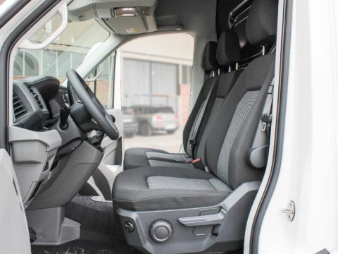 Volkswagen CRAFTER 2.0 TDI 103KW 30 MWB 140 4P