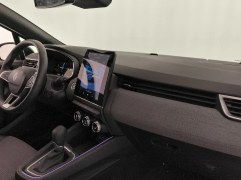 Renault Clio 1.6 E-TECH TECHNO 5P
