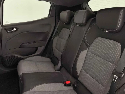 Renault Clio 1.6 E-TECH TECHNO 5P