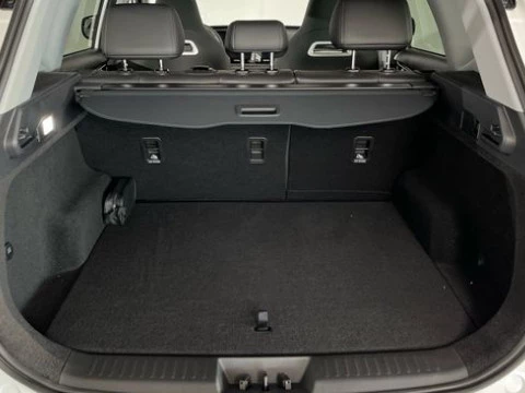 EBRO S700 1.6 TGDI Luxury 7 DCT