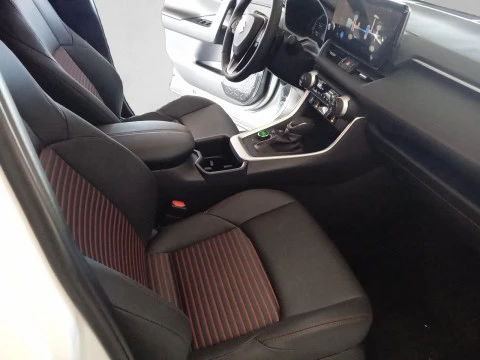 Suzuki Across 2.5 PHEV 4WD