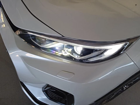 Suzuki Across 2.5 PHEV 4WD