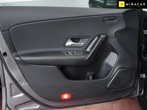 Mercedes-Benz Clase CLA 180 d 85 kW (116 CV)