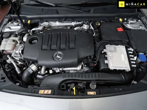 Mercedes-Benz Clase CLA 180 d 85 kW (116 CV)