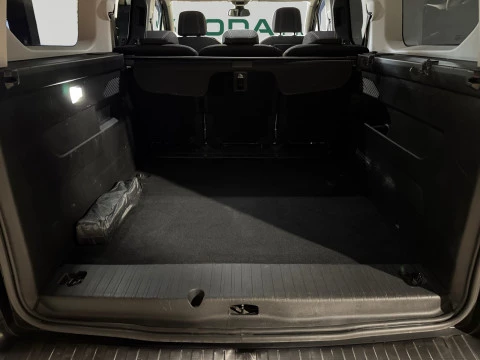 Peugeot Rifter GT LINE LONG PURETECH 96KW EAT8