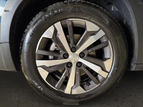 Peugeot Rifter GT LINE LONG PURETECH 96KW EAT8