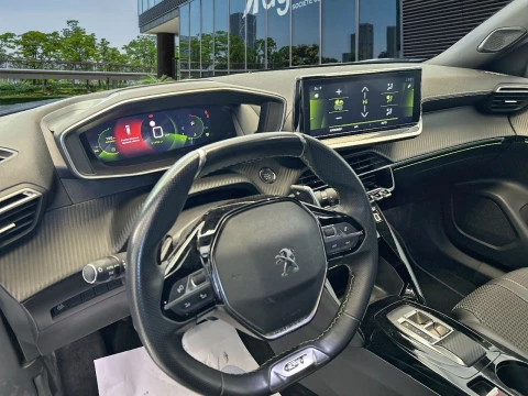 Peugeot 2008 GT BlueHDI 130 S&S EAT8