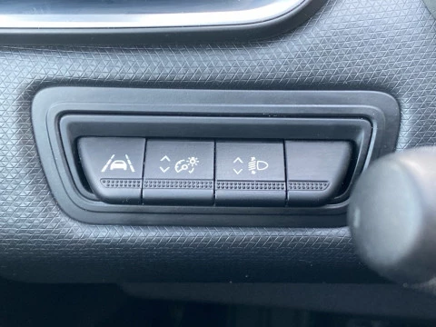 Renault Clio Intens TCe 67 kW (91CV)