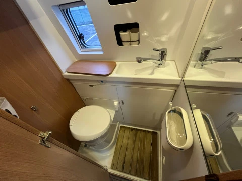 WEINSBERG R47 CARABUS R47