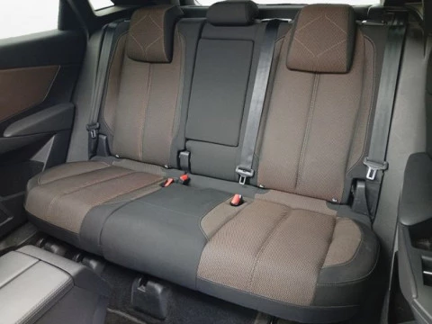 DS 7 Crossback BlueHDi DE 96kW (130CV) AT Bastille +