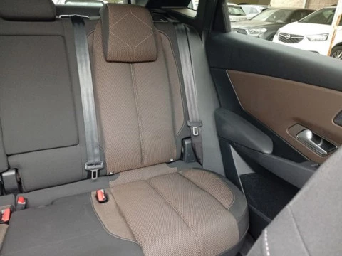 DS 7 Crossback BlueHDi DE 96kW (130CV) AT Bastille +