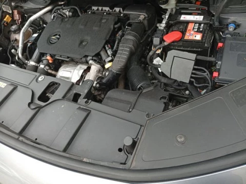 DS 7 Crossback BlueHDi DE 96kW (130CV) AT Bastille +