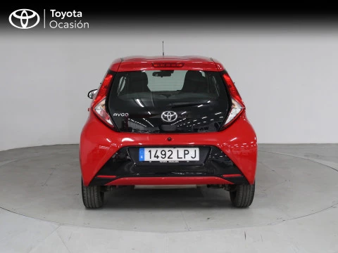 Toyota Aygo 1.0 70 x-play