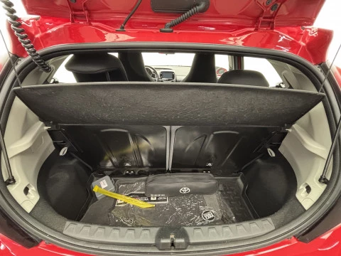 Toyota Aygo 1.0 70 x-play