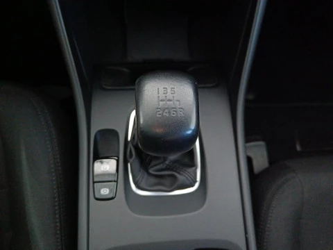 Volvo XC40 2.0 D3 AWD Momentum