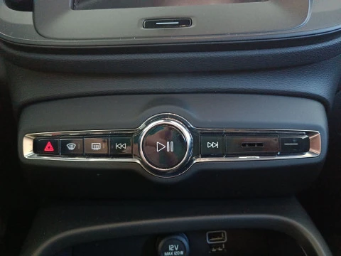 Volvo XC40 2.0 D3 AWD Momentum