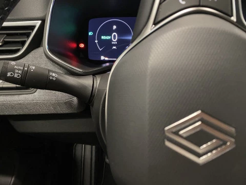 Renault Clio  E-TECH Full Hybrid Techno 105kW