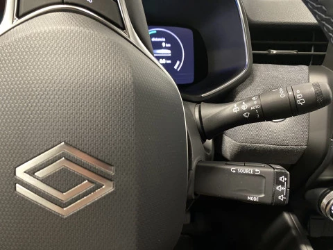 Renault Clio  E-TECH Full Hybrid Techno 105kW