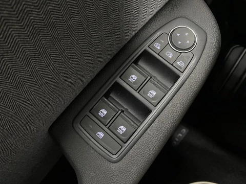 Renault Clio  E-TECH Full Hybrid Techno 105kW