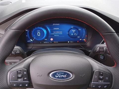 Ford Kuga ST-Line 2.5 Duratec FHEV 140kW Auto