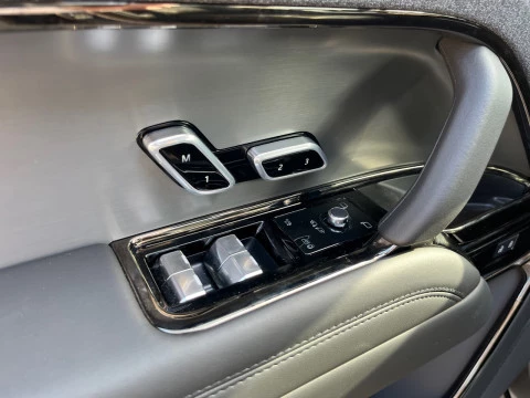 Land Rover Range Rover Sport 3.0D TD6 249 PS AWD Auto MHEV SE