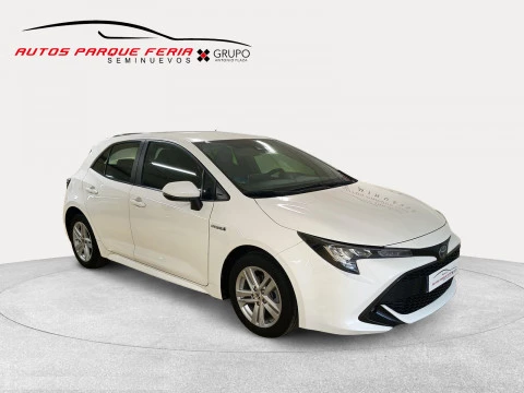 Toyota Corolla 1.8 125H ACTIVE TECH E-CVT