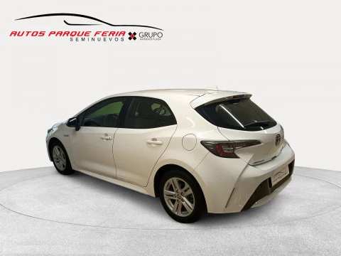 Toyota Corolla 1.8 125H ACTIVE TECH E-CVT
