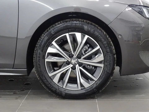 Peugeot 508 5P Allure Pack BlueHDi 130 SS EAT8