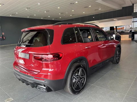 Mercedes-Benz GLB 200 d