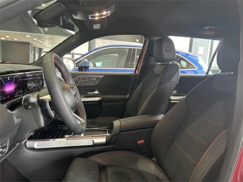 Mercedes-Benz GLB 200 d